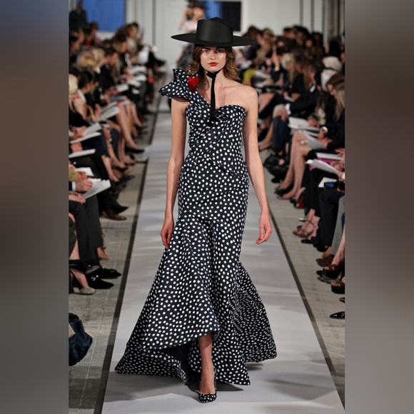 $2,800 OSCAR DE LA RENTA PICASSO SILK LINED BLUE DOT DAY DRESS US 4, 8, and 10 - Picture 7 of 9